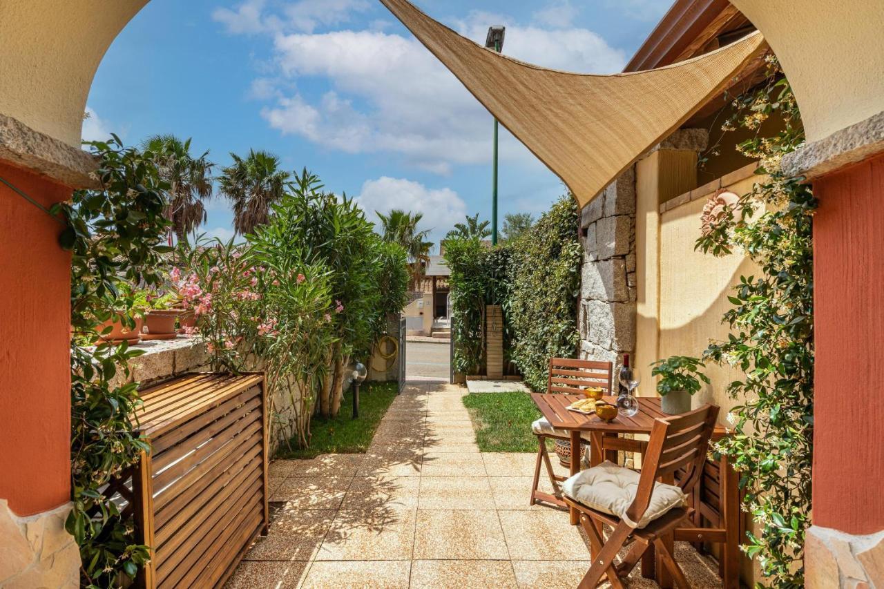 Casa Vacanze Raggio Di Luna 빌라시미우스 외부 사진