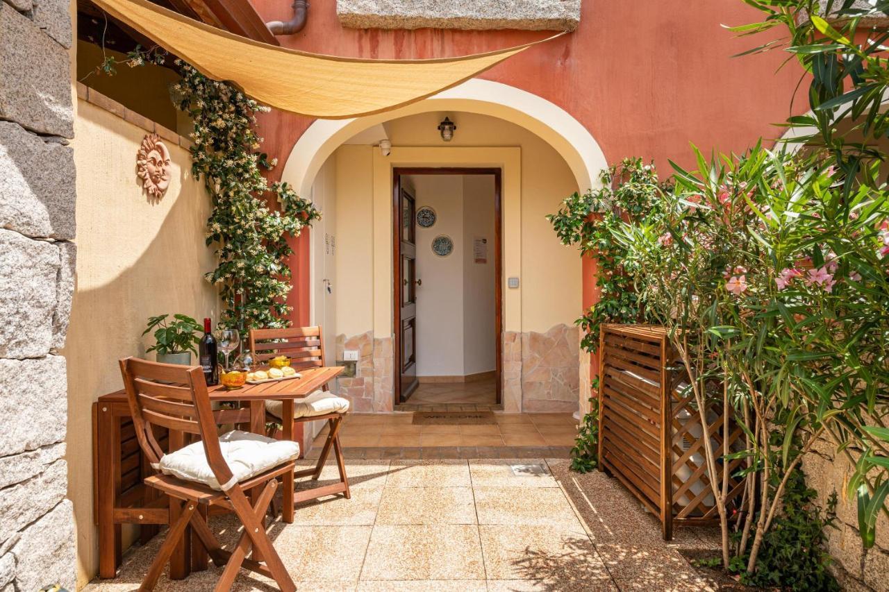 Casa Vacanze Raggio Di Luna 빌라시미우스 외부 사진