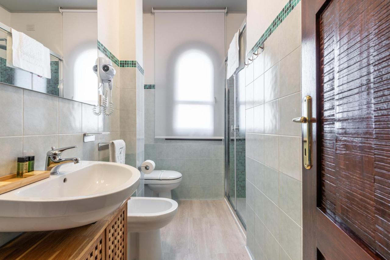Casa Vacanze Raggio Di Luna 빌라시미우스 외부 사진