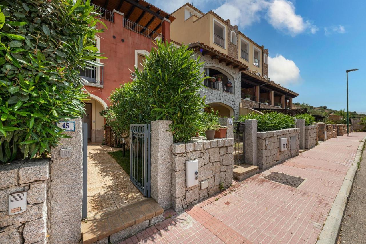 Casa Vacanze Raggio Di Luna 빌라시미우스 외부 사진