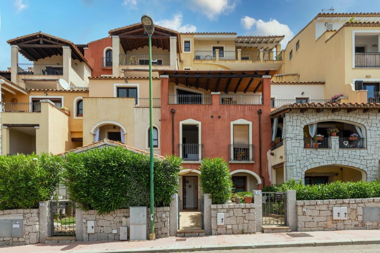 Casa Vacanze Raggio Di Luna 빌라시미우스 외부 사진